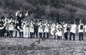 Танцевальный ансамбль 