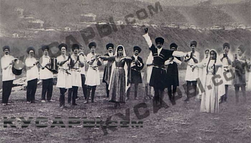 Танцевальный ансамбль 